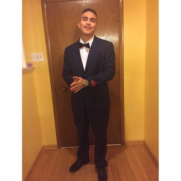 Poshmark profile picture for @cots